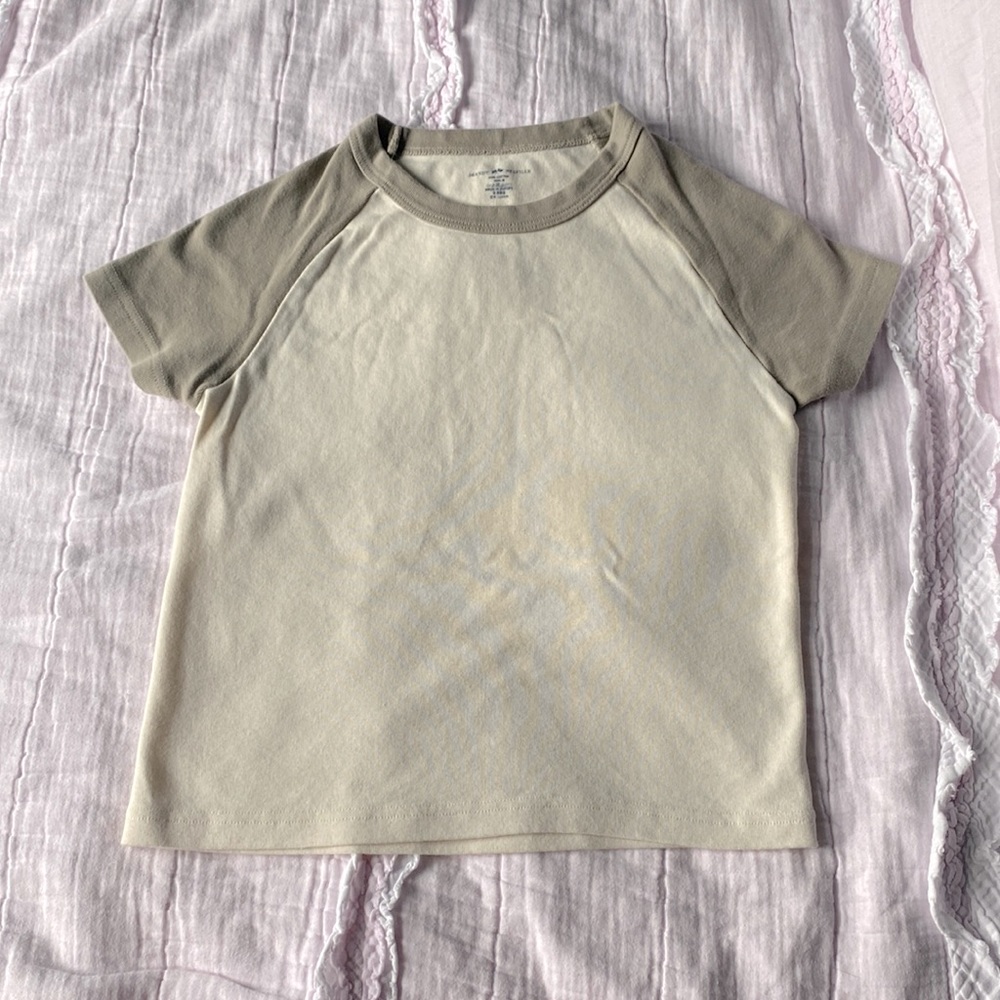 NWOT Brandy Melville Top